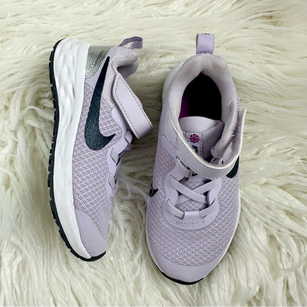 Nike Toddler Girls Light Purple Sneakers Shoes Size 10.5